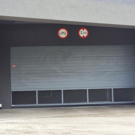 Q Apart Meta - Manufaktura, Klimatyzacja I Parking Gratis, Fv, Gwarancja Zadowolenia Lódź Exterior foto